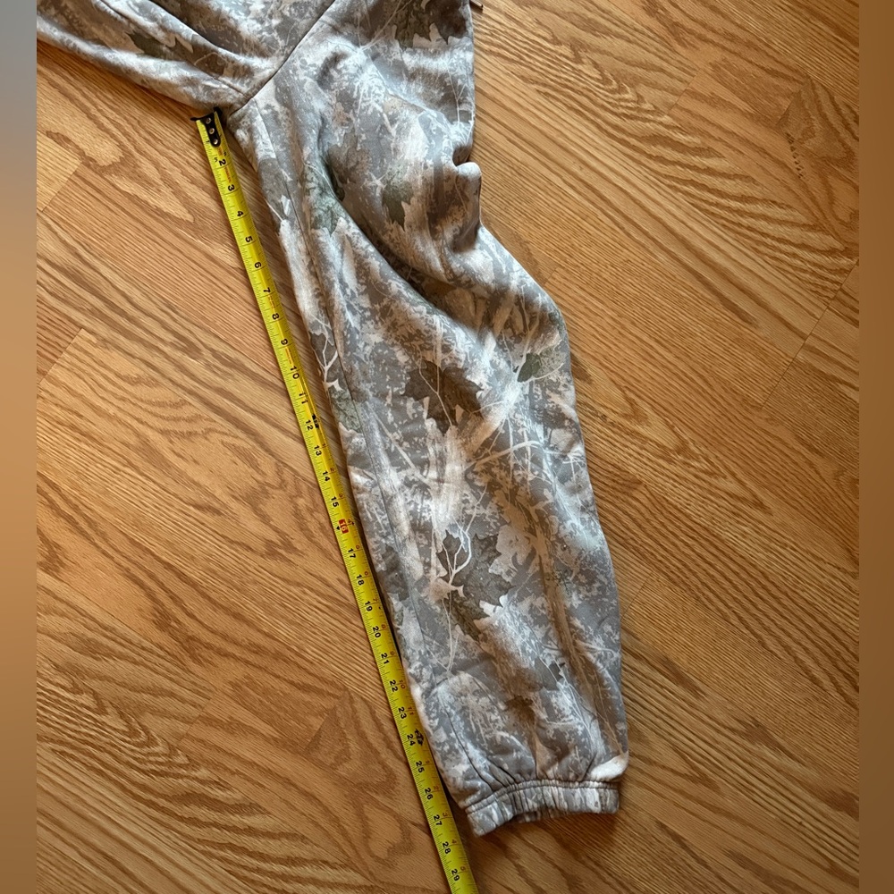 Abercrombie Camouflage Jogger Pants - Picture 5 of 5